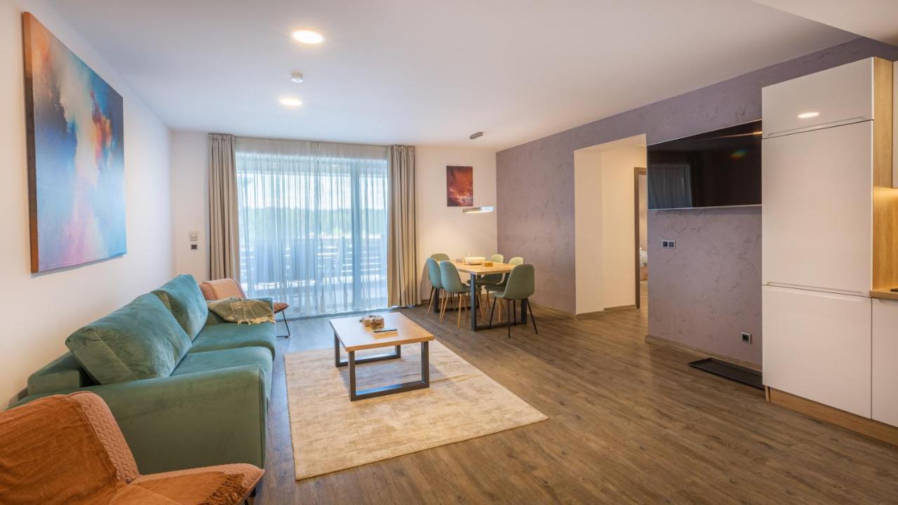 Charming Family Condo In Silver Mountain Poiana Brasov Bagian luar foto